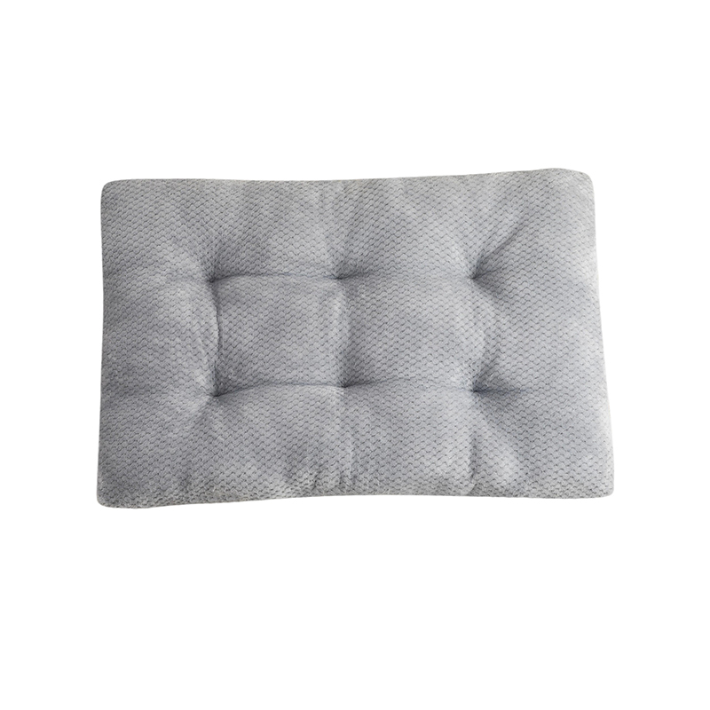 Cama acolchoada de pelúcia quente para animais de estimação 