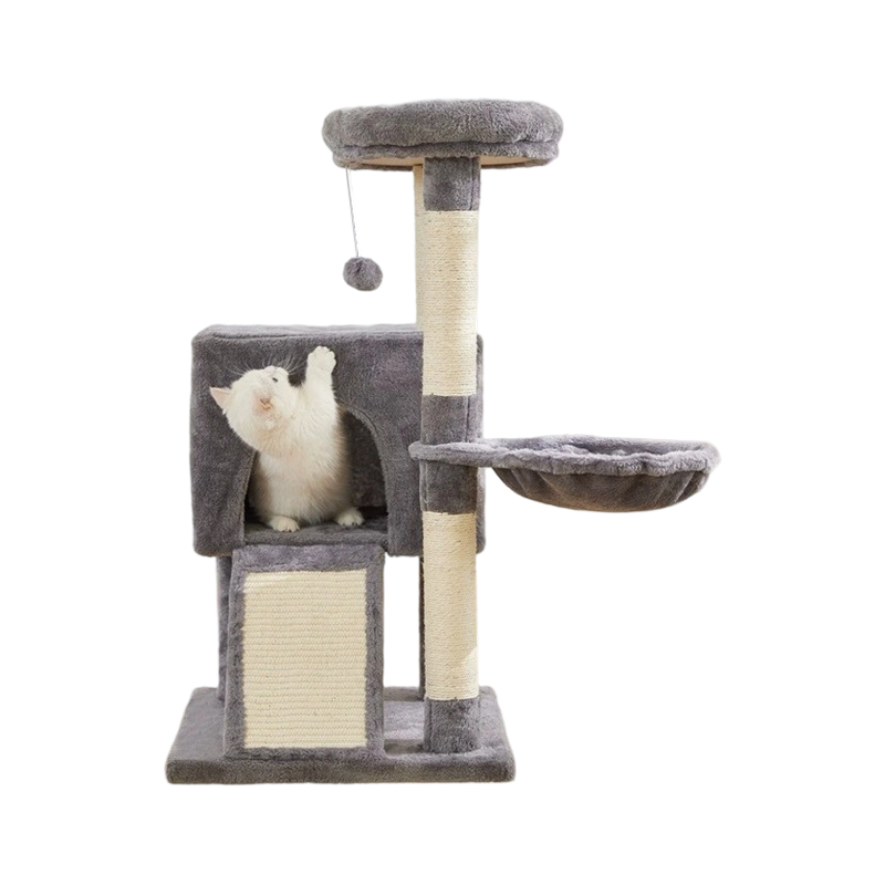 Gato de pelúcia brincando de casinha 